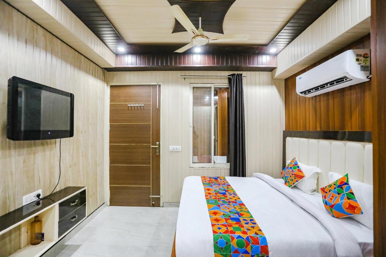 Fabhotel Jms Residency Dehradún Kültér fotó