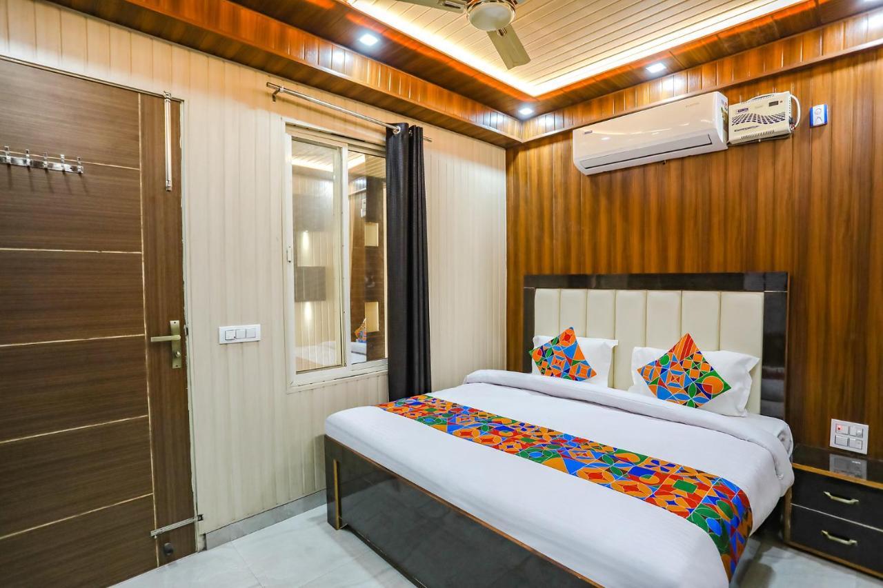 Fabhotel Jms Residency Dehradún Kültér fotó